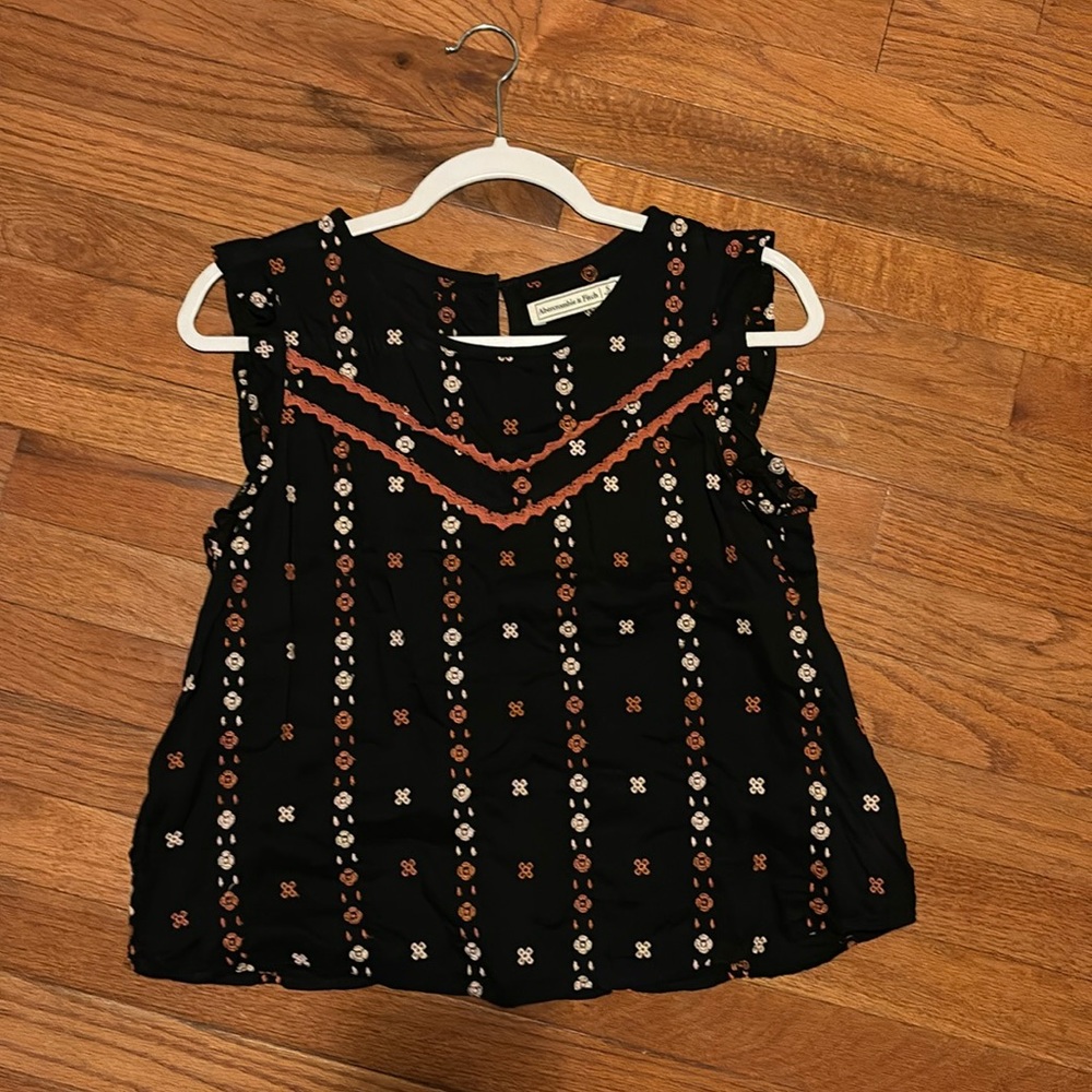Abercrombie and Fitch top